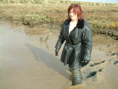 allysa 012.jpg