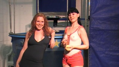 tinascarlet1.JPG