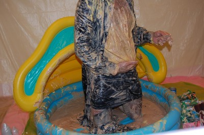 messyrubberlover12.JPG