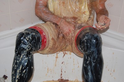 Messyrubberlover8.JPG