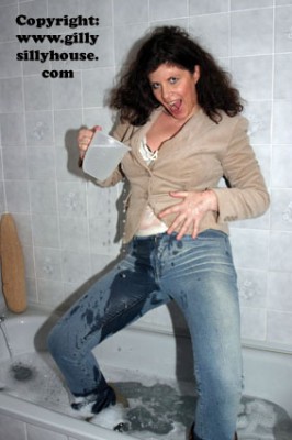 Gilly_Splosh_066 copy.jpg