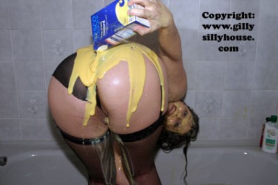 Gilly_Splosh_397 copy.jpg