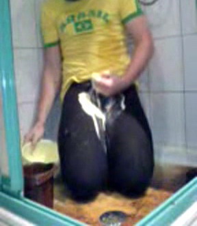 Mess_2_4.jpg
