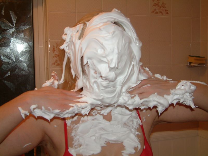 shavingfoam003_2007-02-17_14-39-31_20988.jpg