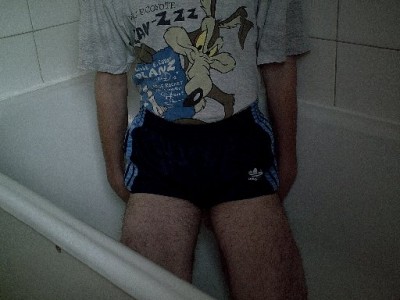 stickyshorts01.JPG
