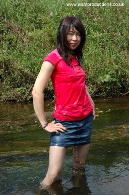 W233_Ad_003.jpg