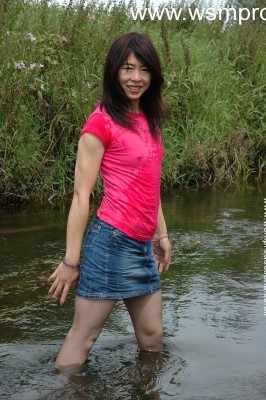 W233_Ad_001.jpg