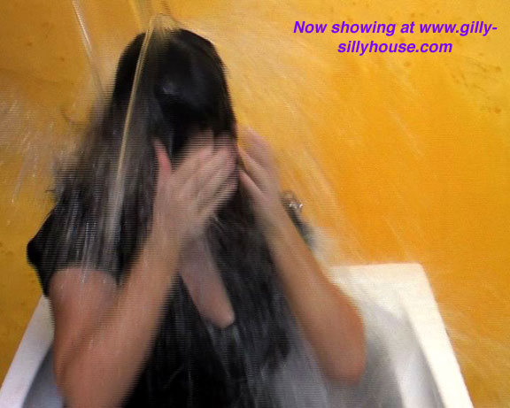 Bath04.jpg