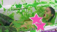 green slimed sophie  039.jpg