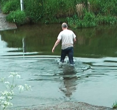 Wet 1 M.jpg