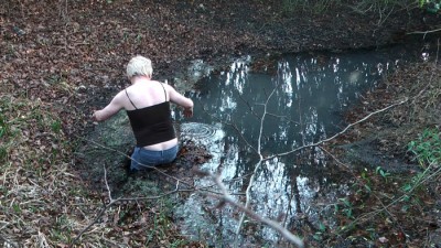 Mud 1 F.jpg