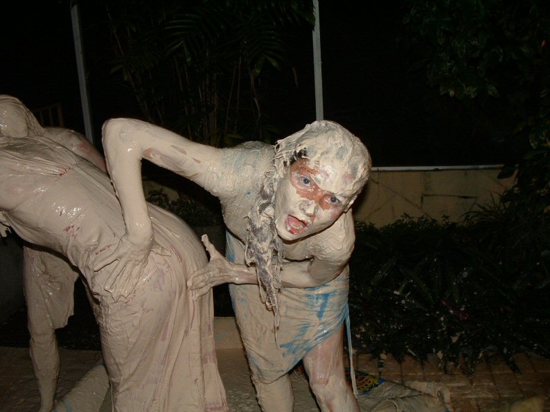 messyBum1.jpg