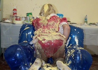 SissyLinda30.jpg