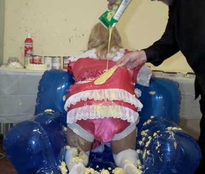 SissyLinda16.jpg