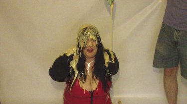 candy_bondage_mega_trashing_15.jpg