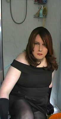JenEngulfed04.jpg