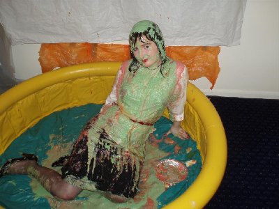 Messy Vampkin Secretary 024.jpg