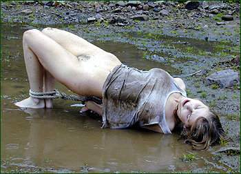 20040911135258-14925010-mud.jpeg