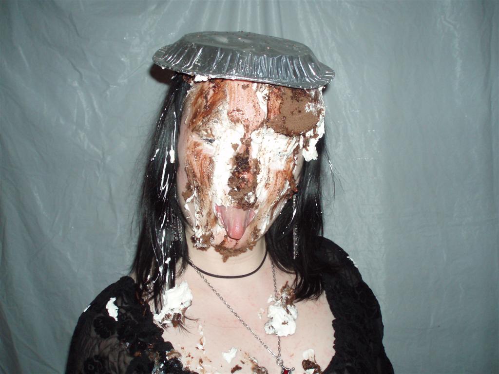 Messy Vampkin Goth 006.jpg