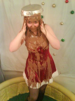 Messy Vampkin at Xmas 011.jpg