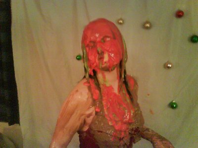 Messy Vampkin at Xmas 017.jpg