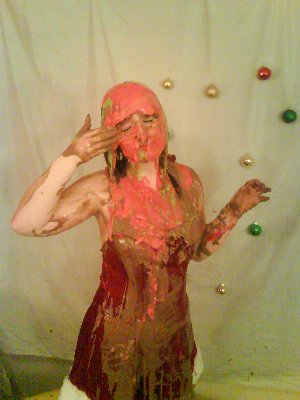 Messy Vampkin at Xmas 018.jpg