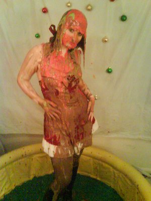 Messy Vampkin at Xmas 019.jpg