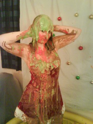 Messy Vampkin at Xmas 022.jpg