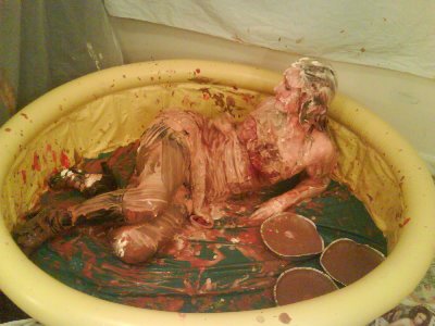 Messy Vampkin at Xmas 055.jpg