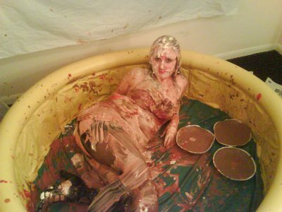 Messy Vampkin at Xmas 053.jpg
