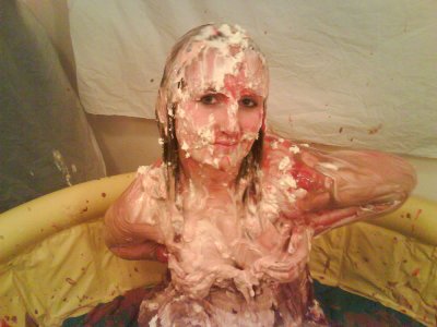 Messy Vampkin at Xmas 049.jpg