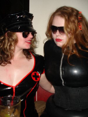 bizarre & hastings 07 020.jpg