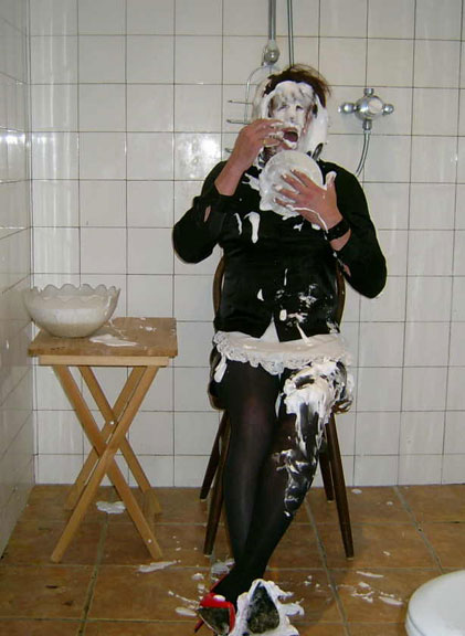 Maidlou2.jpg